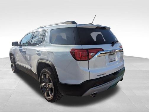 2017 GMC Acadia SLT-2