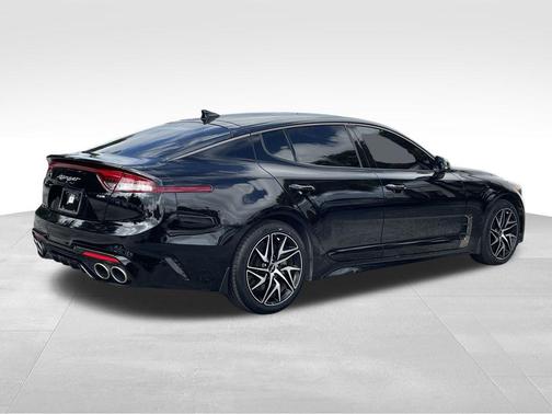 2023 Kia Stinger GT-Line