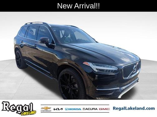 2018 Volvo XC90 T5 Momentum