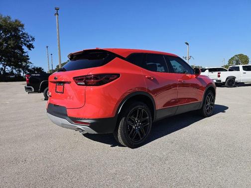 2025 Chevrolet Blazer LT