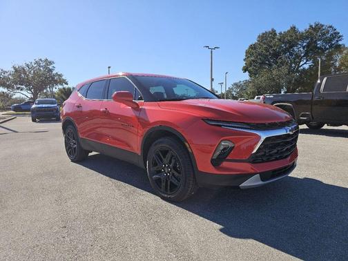 2025 Chevrolet Blazer LT