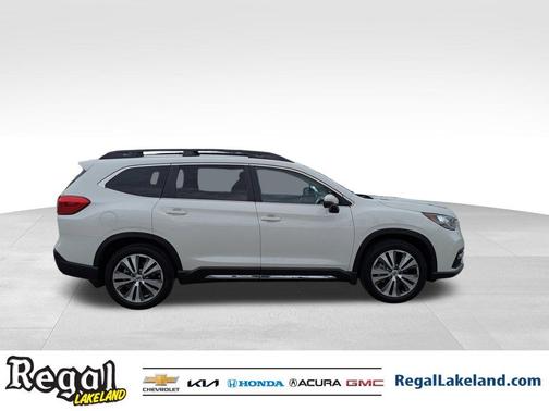2022 Subaru Ascent Limited 8-Passenger