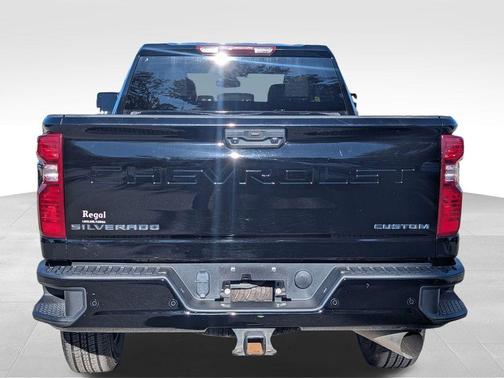 2024 Chevrolet Silverado 2500 Custom