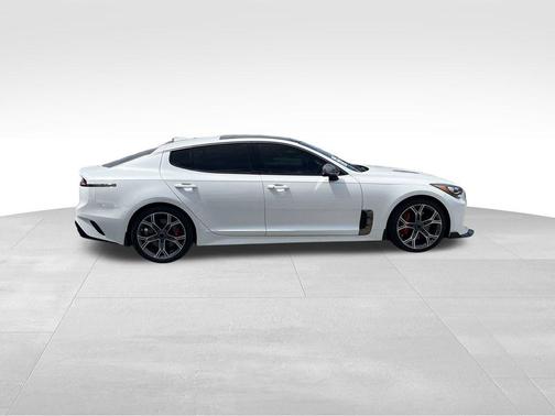 2019 Kia Stinger GT1