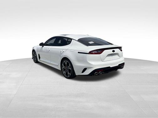2019 Kia Stinger GT1