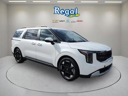 Snow White Pearl 2025 Kia Carnival EX
