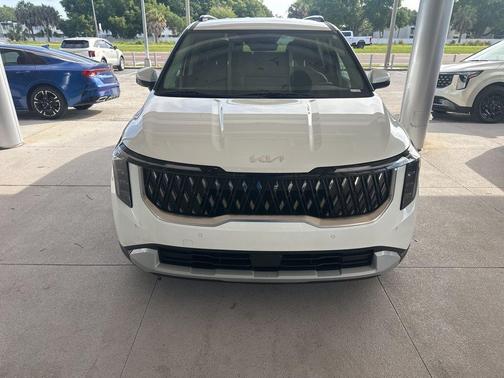 2025 Kia Carnival EX