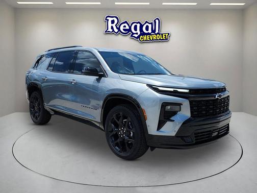 Sterling Gray Metallic 2026 Chevrolet Traverse RS