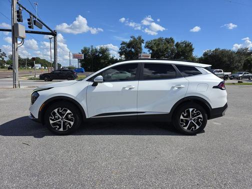 2024 Kia Sportage Hybrid EX