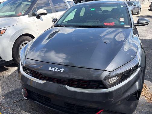 Gravity Gray 2024 Kia Forte GT-Line
