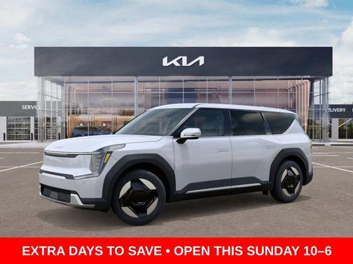 2026 Kia EV9 Light Long Range
