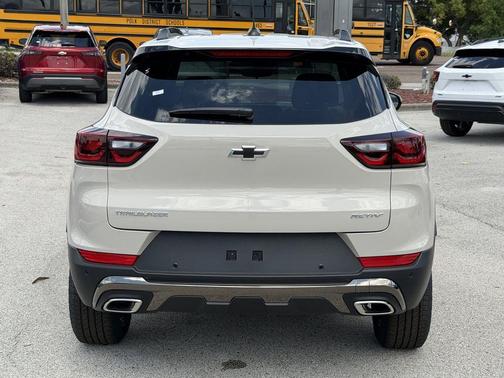 White Sand 2026 Chevrolet Trailblazer ACTIV