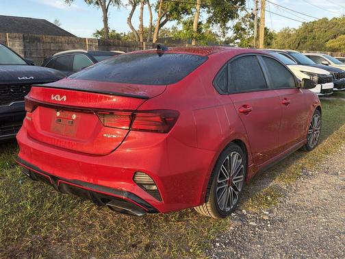 Currant Red 2022 Kia Forte GT