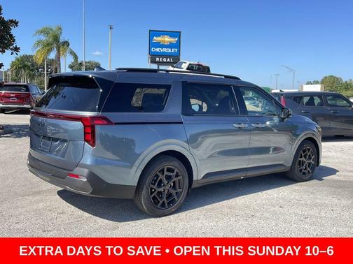 2026 Kia Carnival SX