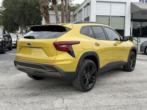 Nitro Yellow 2025 Chevrolet Trax ACTIV