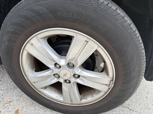 Mosaic Black Metallic 2022 Chevrolet Trax LS