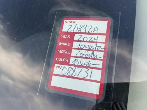 2024 Toyota Corolla LE