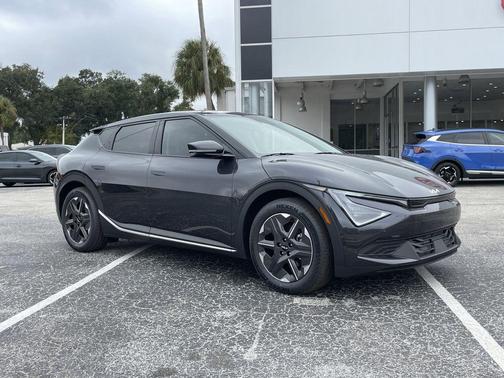 2025 Kia EV6 Light Long Range