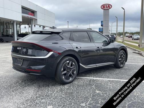2025 Kia EV6 Light Long Range