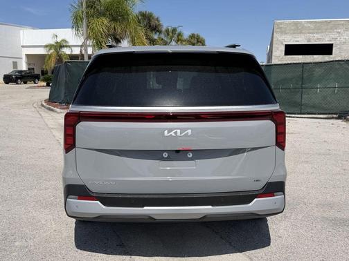 2026 Kia Carnival Hybrid EX