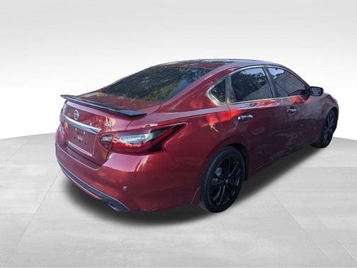 2017 Nissan Altima 2.5 SR