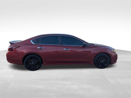 2017 Nissan Altima 2.5 SR