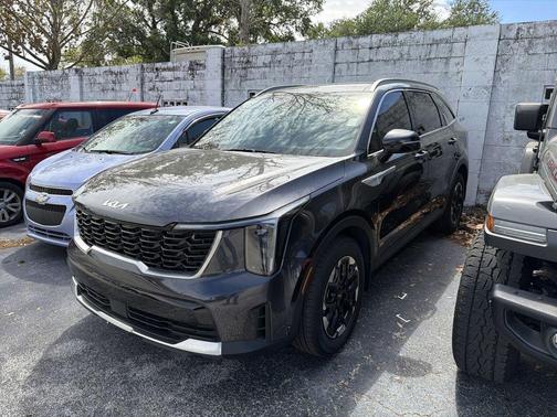 2025 Kia Sorento S