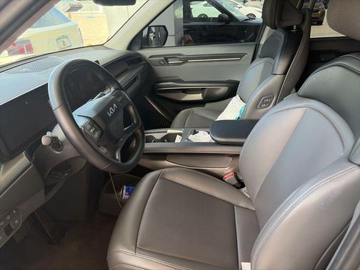 2024 Kia EV9 Light Long Range