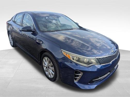 2017 Kia Optima EX