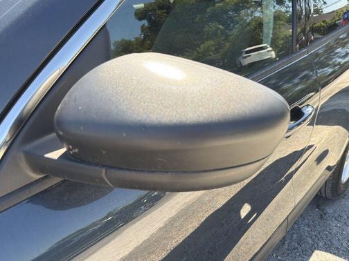 Blue Metallic 2022 Ford Escape SE