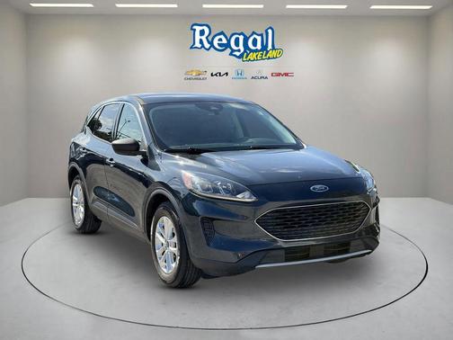 Blue Metallic 2022 Ford Escape SE