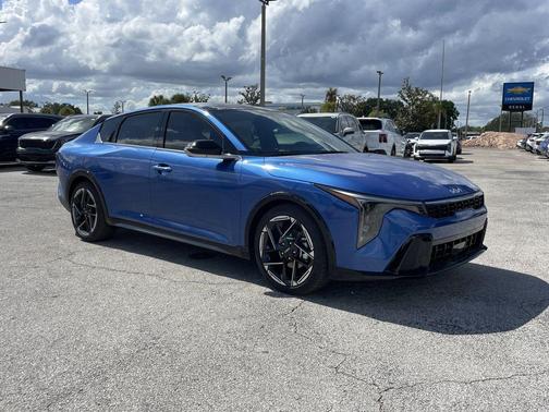 Wave Blue 2026 Kia K4 GT-LINE