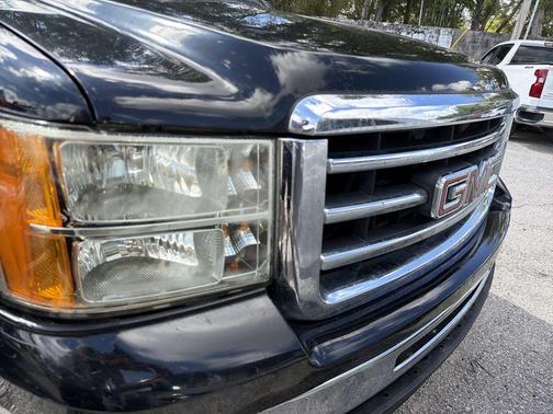 Onyx Black 2013 GMC Sierra 1500 SLE