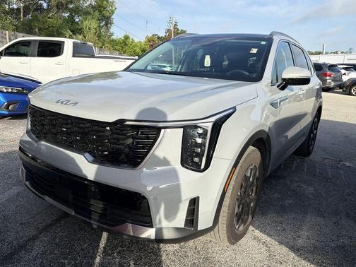 Wolf Gray 2025 Kia Sorento S