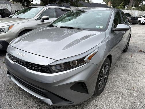 Steel Gray 2023 Kia Forte LXS