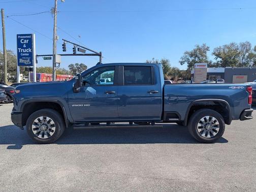 2025 Chevrolet Silverado 2500 Custom