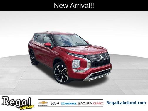 2023 Mitsubishi Outlander SE