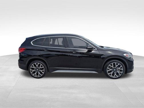 2022 BMW X1 sDrive28i