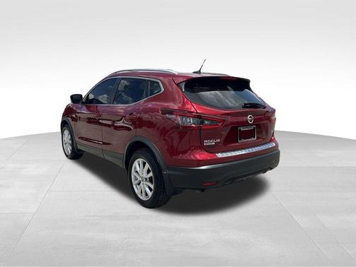 2021 Nissan Rogue Sport SV