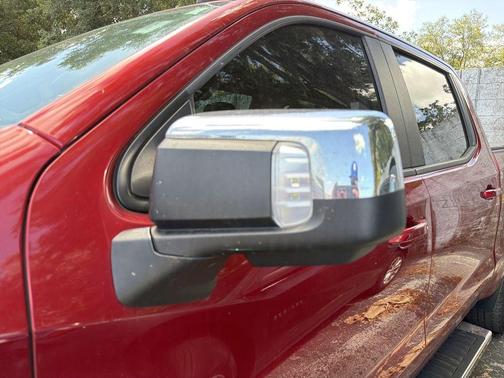Cherry Red Tintcoat 2022 Chevrolet Silverado 1500 LT