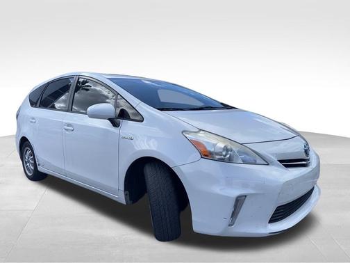 2012 Toyota Prius v 