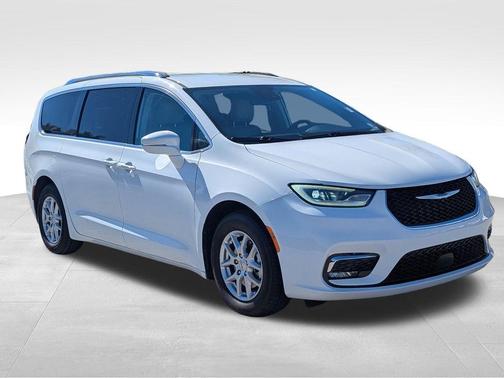 2021 Chrysler Pacifica Touring-L