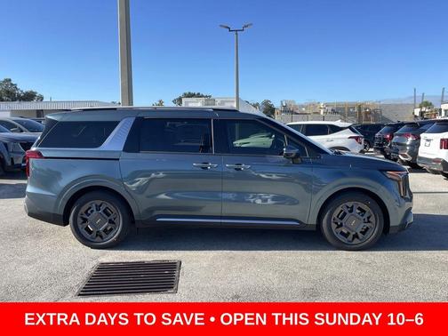 2026 Kia Carnival SX