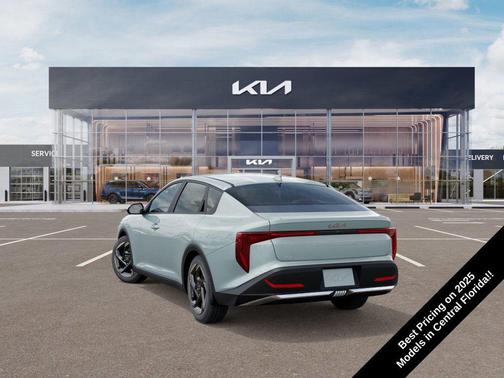 2025 Kia K4 EX