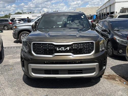 Dark Moss 2023 Kia Telluride EX