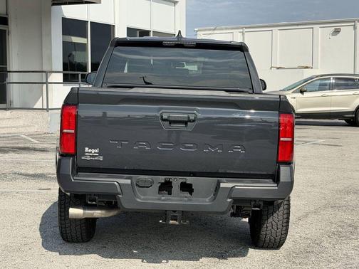 UNDERGROUND 2025 Toyota Tacoma SR