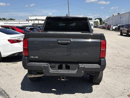 UNDERGROUND 2025 Toyota Tacoma SR