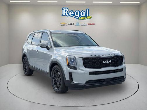 Wolf Gray 2022 Kia Telluride EX