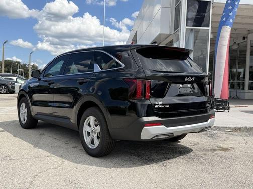 Ebony Black 2026 Kia Sorento LX