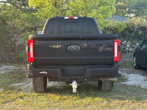 Agate Black Metallic 2023 Ford F-250 Lariat